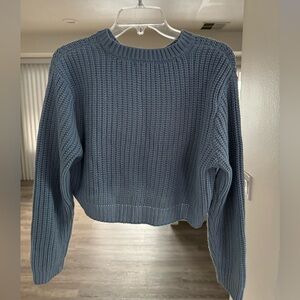 Tilly’s blue crop sweater
